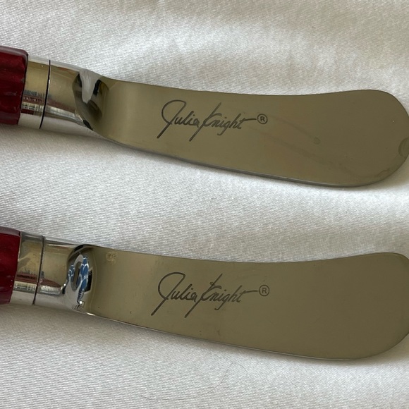 Julia Knight Peony Spreader Knives Pomegranate Set of 2 NEW - Picture 4 of 8